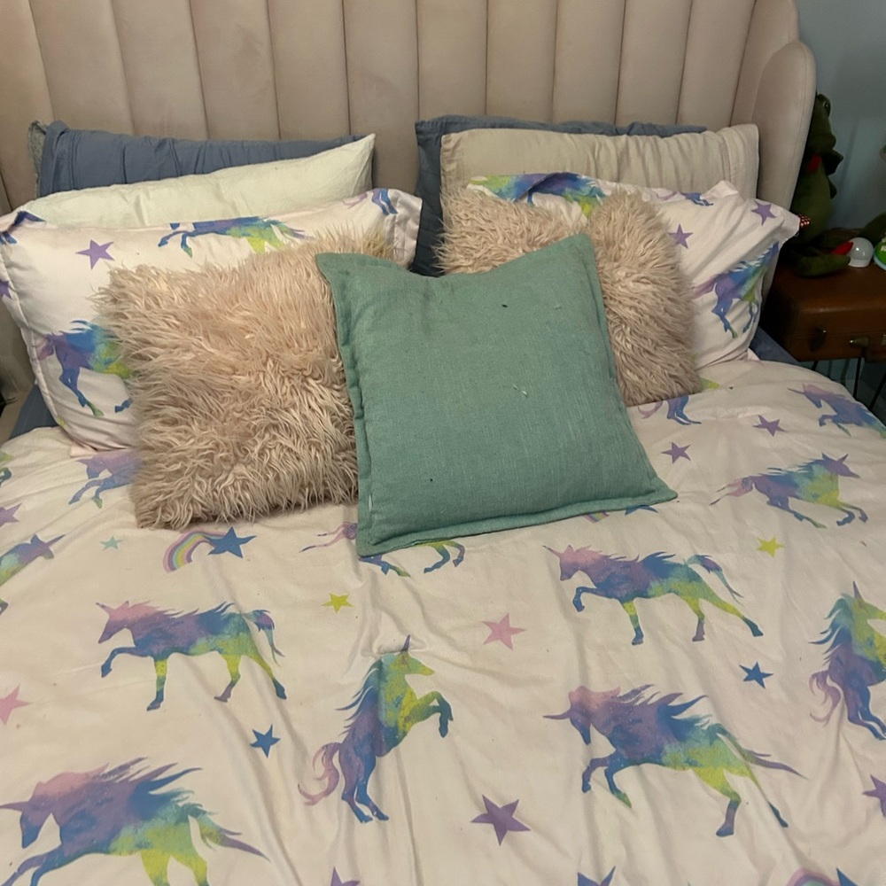 Unicorn Print Bedding Set - Multicolor